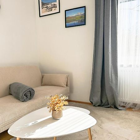 Serenity Apartment - Comfort ลีโอเบน ภายนอก รูปภาพ