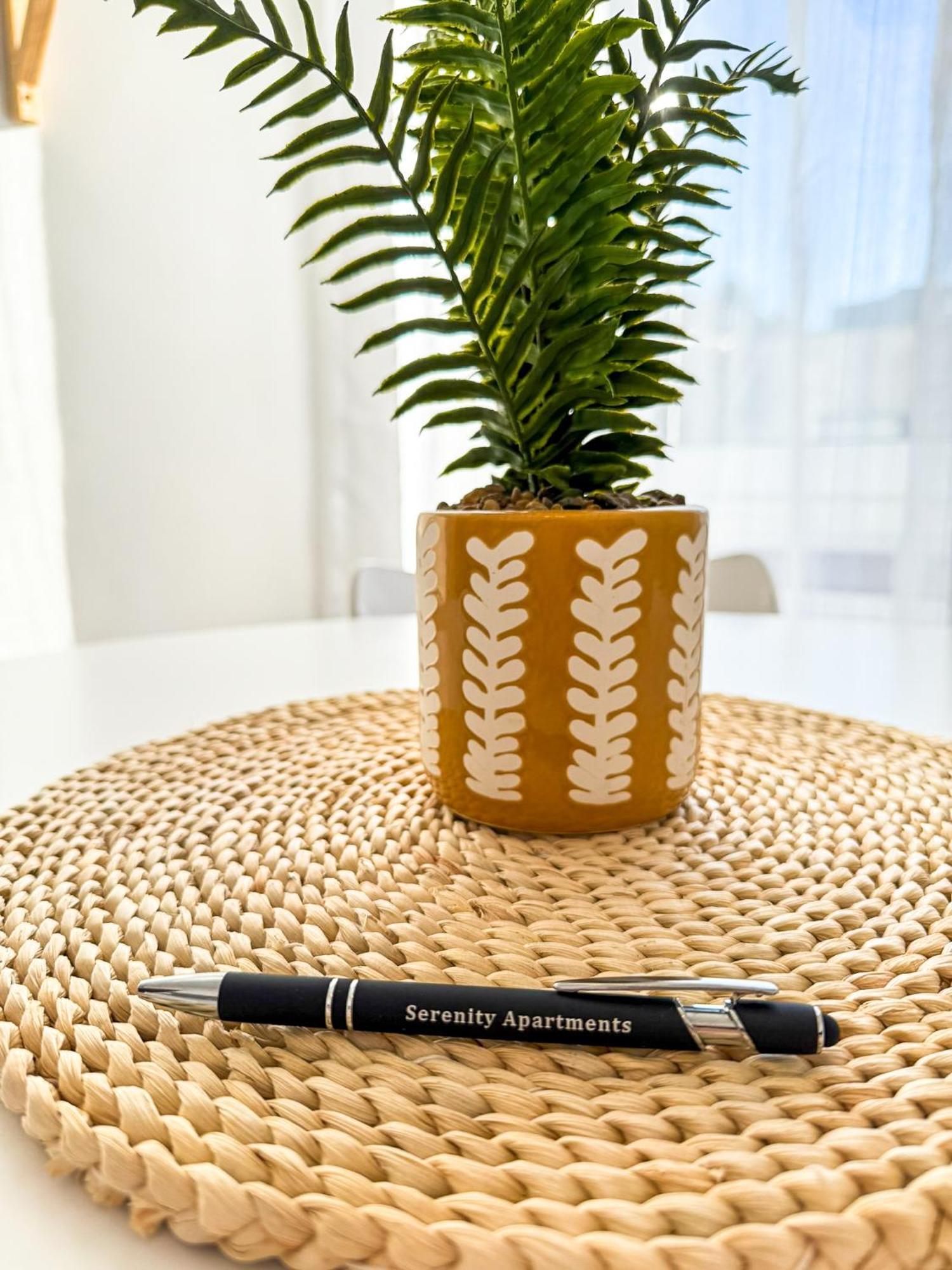 Serenity Apartment - Comfort ลีโอเบน ภายนอก รูปภาพ