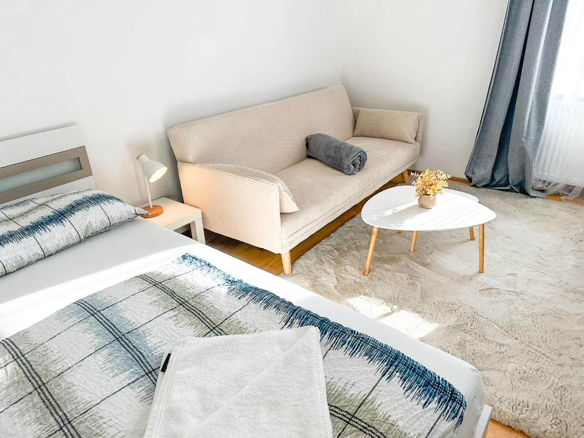 Serenity Apartment - Comfort ลีโอเบน ภายนอก รูปภาพ